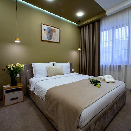 The House Hotel Γιερεβάν Εξωτερικό φωτογραφία