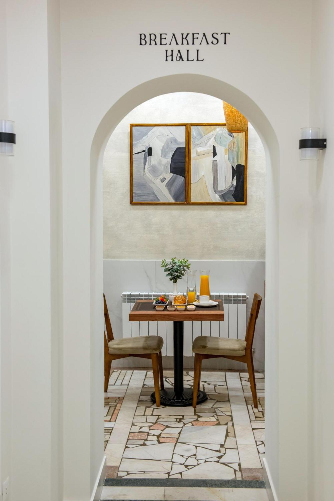 The House Hotel Γιερεβάν Εξωτερικό φωτογραφία