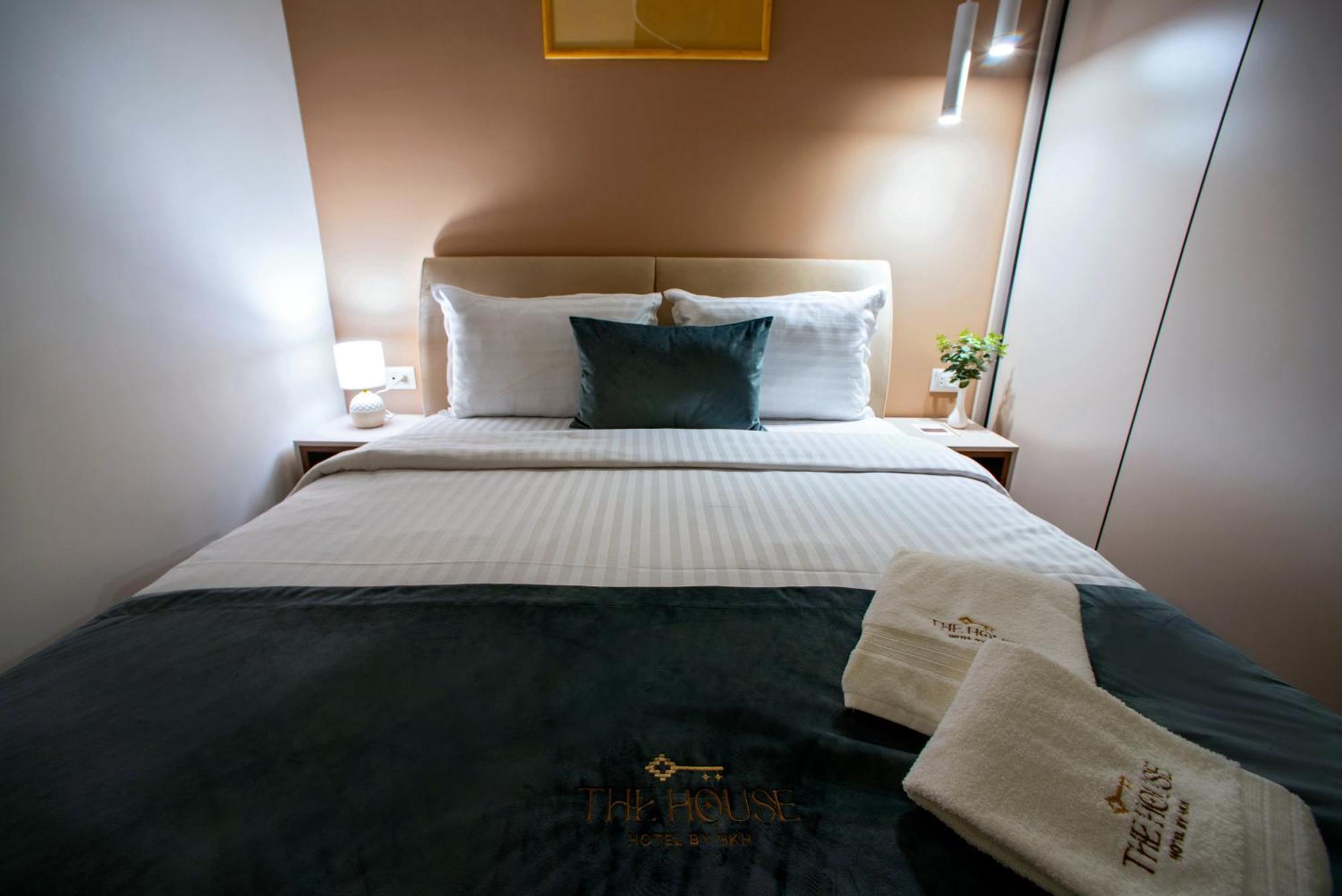 The House Hotel Γιερεβάν Εξωτερικό φωτογραφία