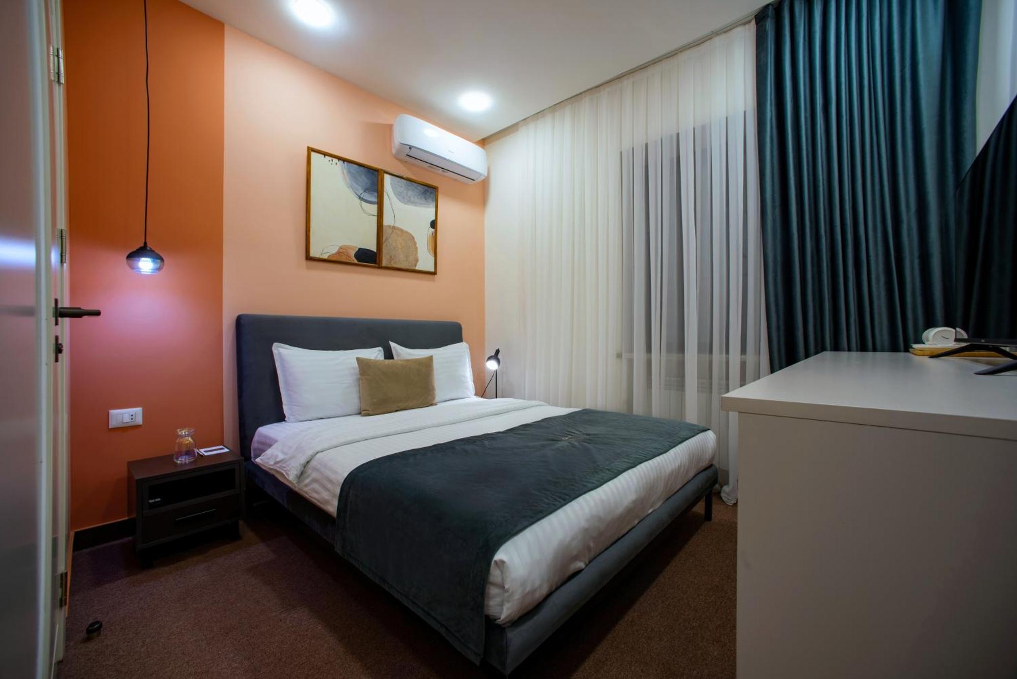 The House Hotel Γιερεβάν Εξωτερικό φωτογραφία