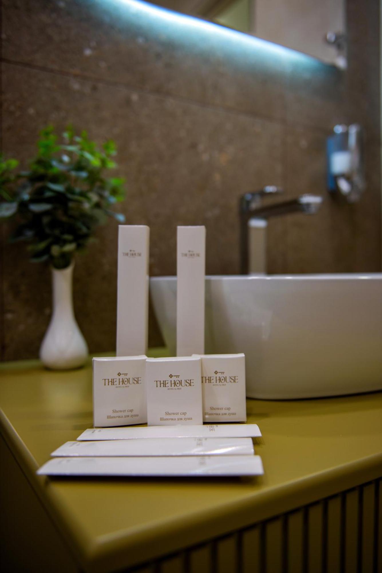 The House Hotel Γιερεβάν Εξωτερικό φωτογραφία